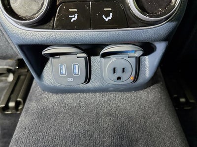 2024 Genesis GV70 2.5T