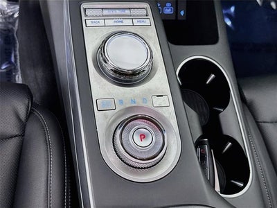 2024 Genesis GV70 2.5T
