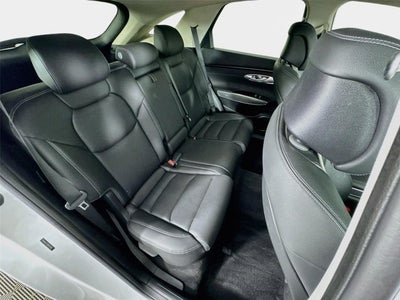 2024 Genesis GV70 2.5T