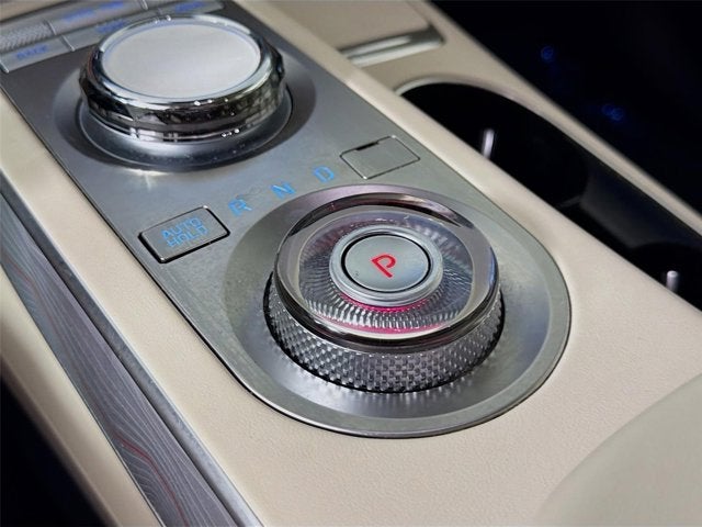 2024 Genesis GV70 2.5T