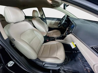2020 Hyundai Elantra Limited