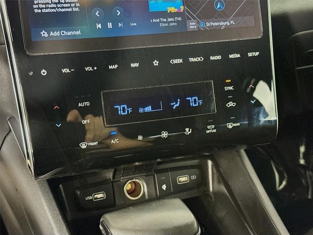 2023 Hyundai Santa Cruz SEL Premium