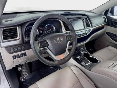2016 Toyota Highlander Limited