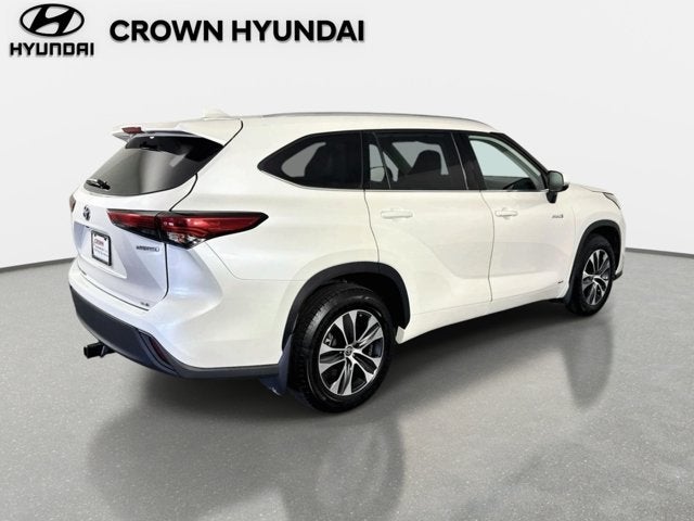 2021 Toyota Highlander Hybrid XLE