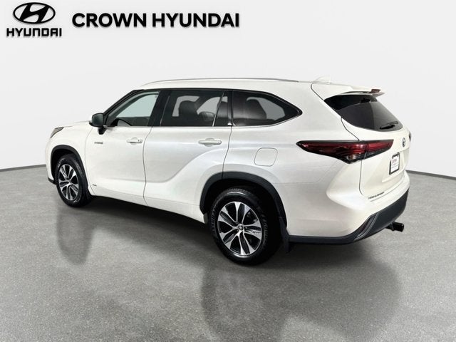 2021 Toyota Highlander Hybrid XLE