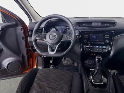 2017 Nissan Rogue Sport SV