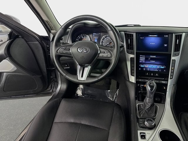 2022 INFINITI Q50 LUXE