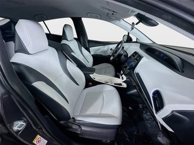 2017 Toyota Prius Three Touring