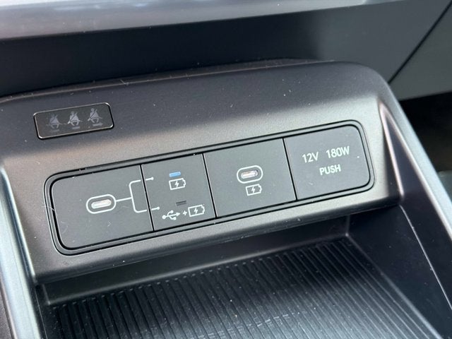 2024 Hyundai Kona Electric SEL