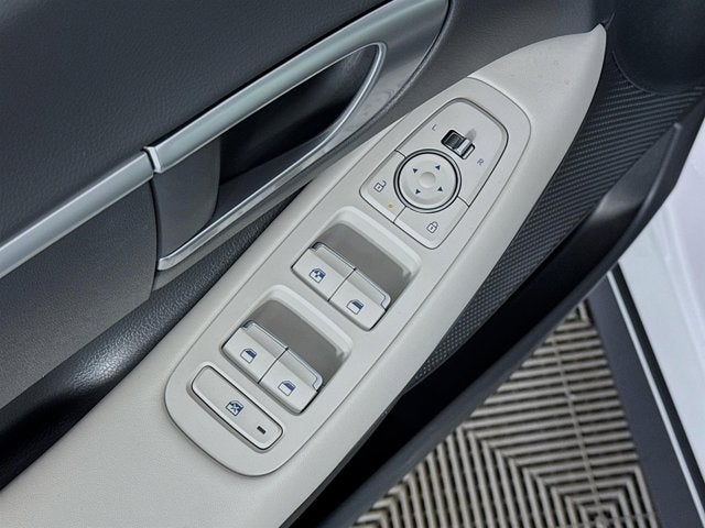 2025 Hyundai Sonata SE