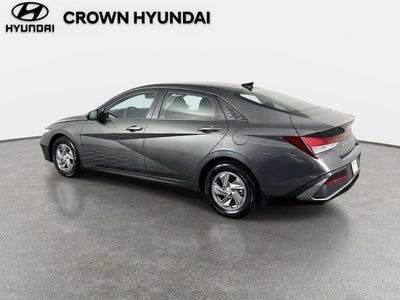 2025 Hyundai Elantra SE