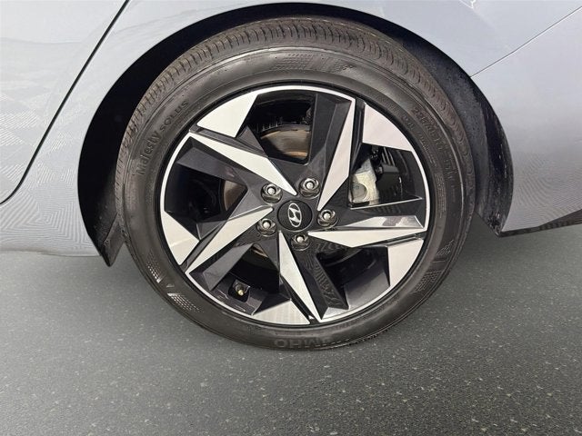 2022 Hyundai Elantra Hybrid Limited