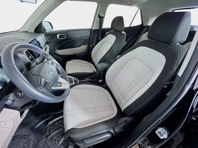2023 Hyundai Venue SEL