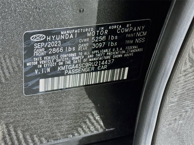 2024 Genesis G80 2.5T