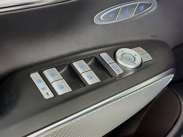 2023 Genesis GV70 2.5T