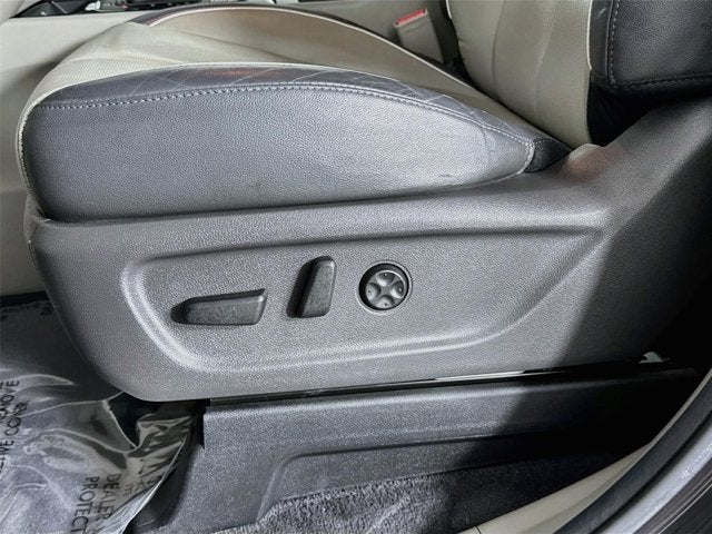2017 Kia Sedona SX