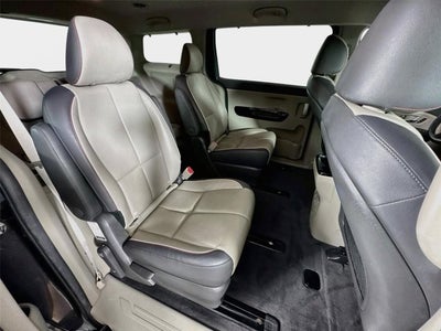 2017 Kia Sedona SX