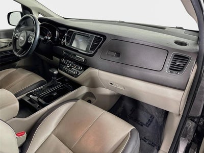 2017 Kia Sedona SX