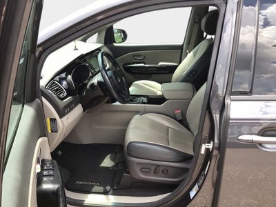 2017 Kia Sedona SX