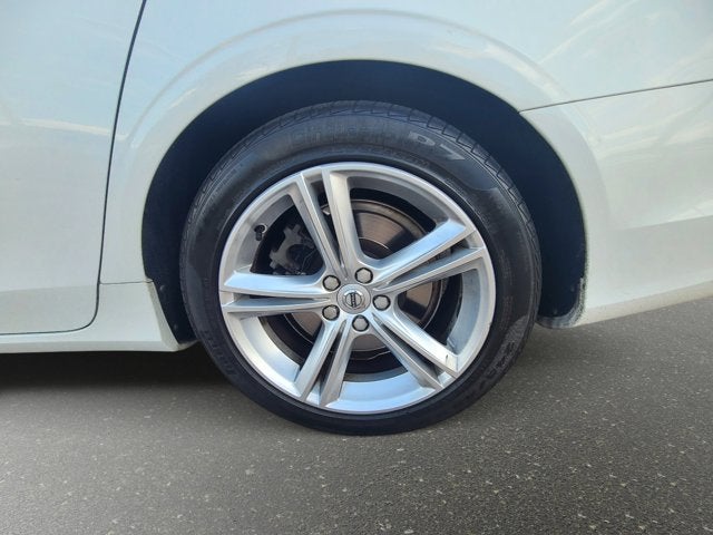 2018 Volvo S90 T5 Momentum