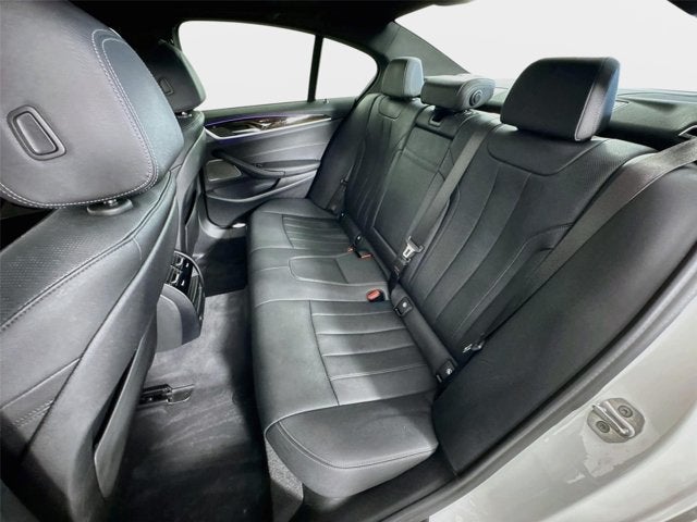 2021 BMW 5 Series 530i