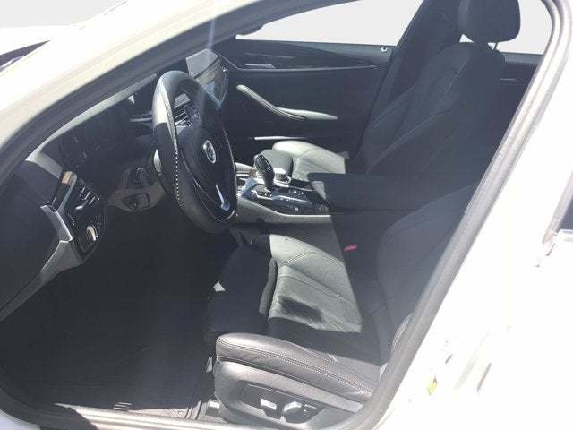 2021 BMW 5 Series 530i