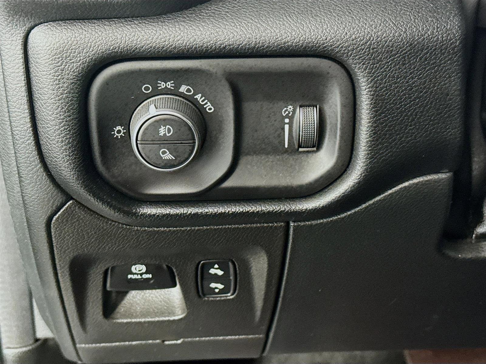 2022 RAM 1500 Lone Star