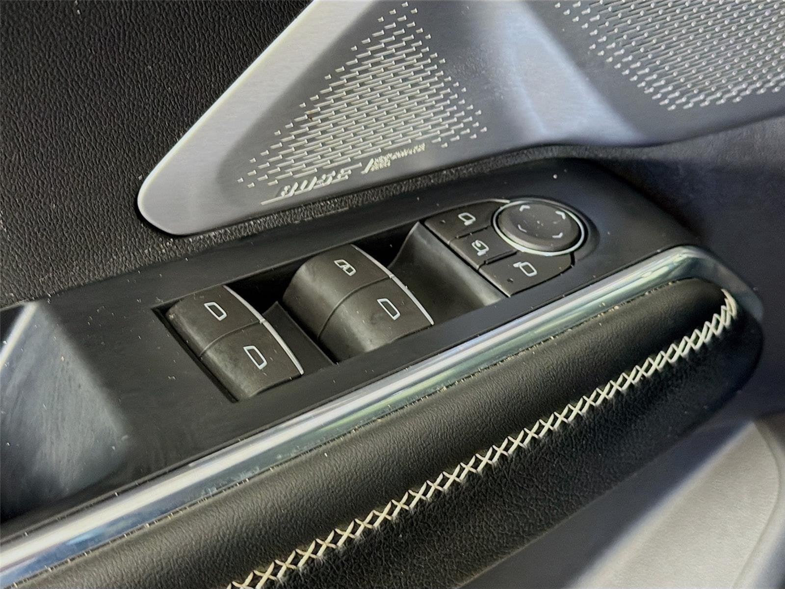 2024 GMC Acadia FWD Denali