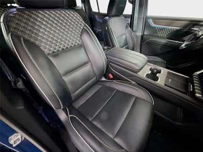 2024 GMC Acadia FWD Denali