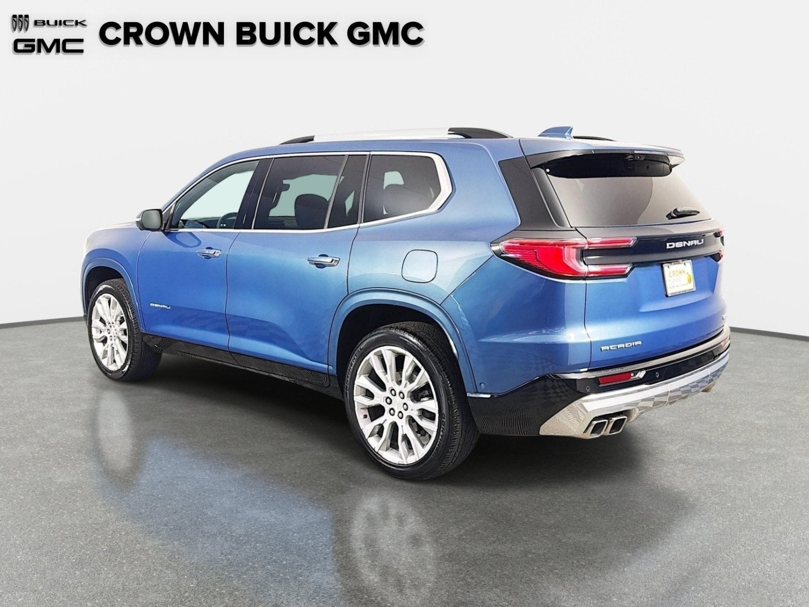 2024 GMC Acadia FWD Denali