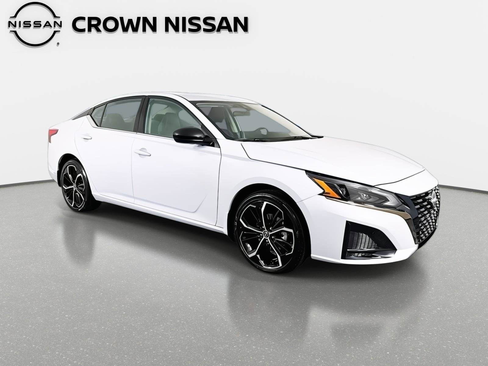 2025 Nissan Altima SR