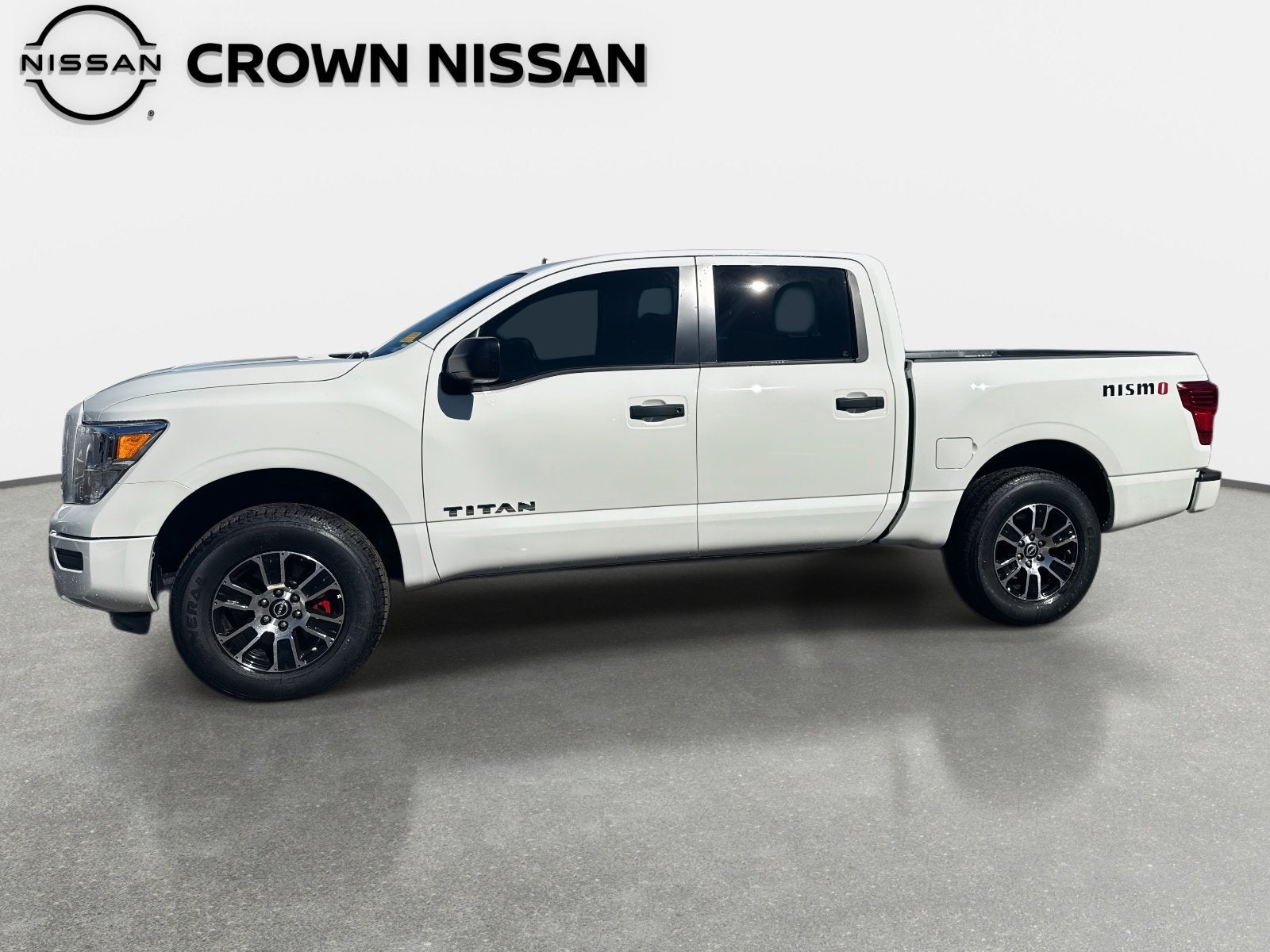 2024 Nissan Titan SV