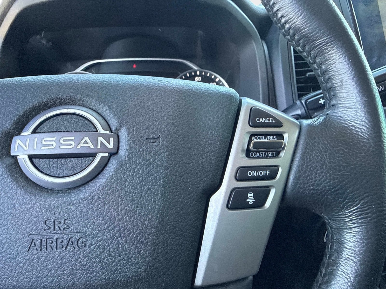 2024 Nissan Titan XD SV