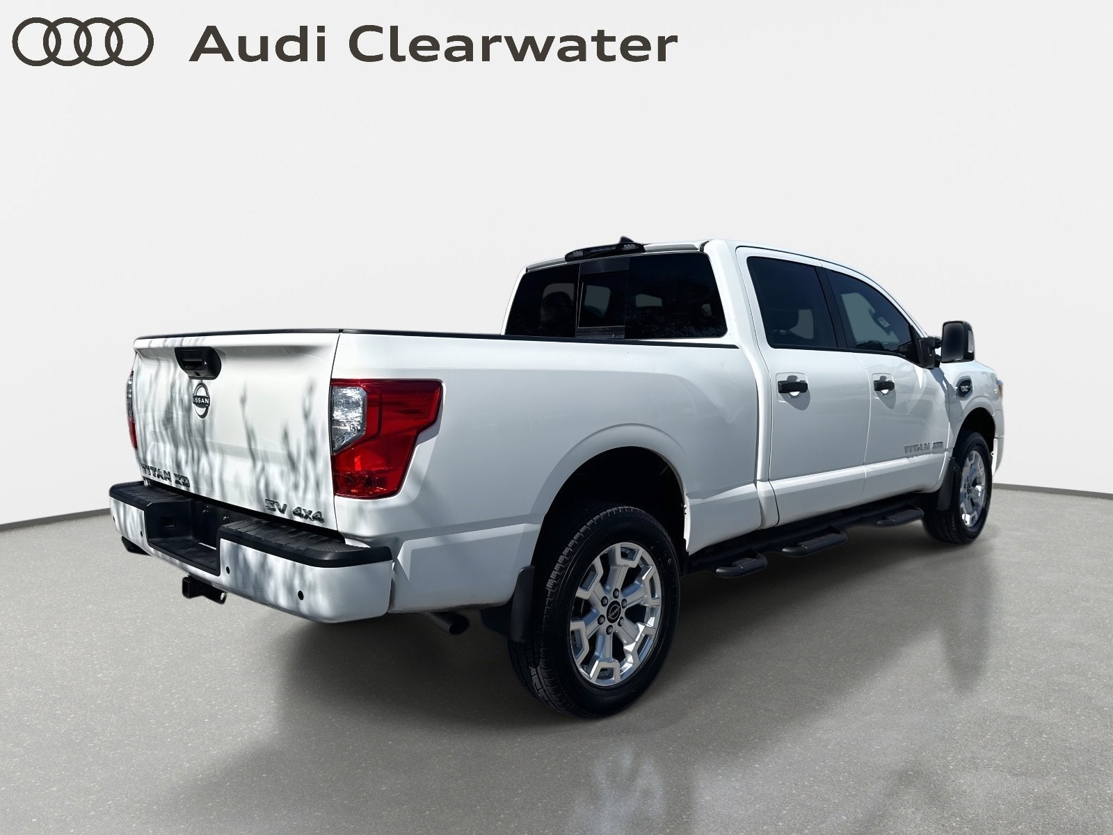 2024 Nissan Titan XD SV