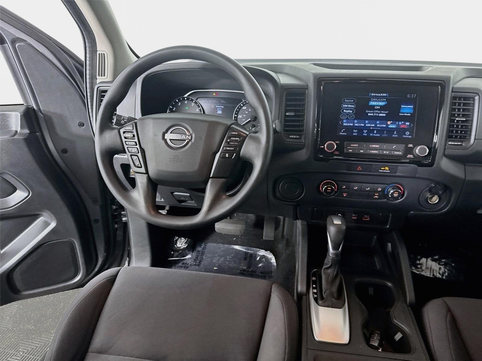 2022 Nissan Frontier S