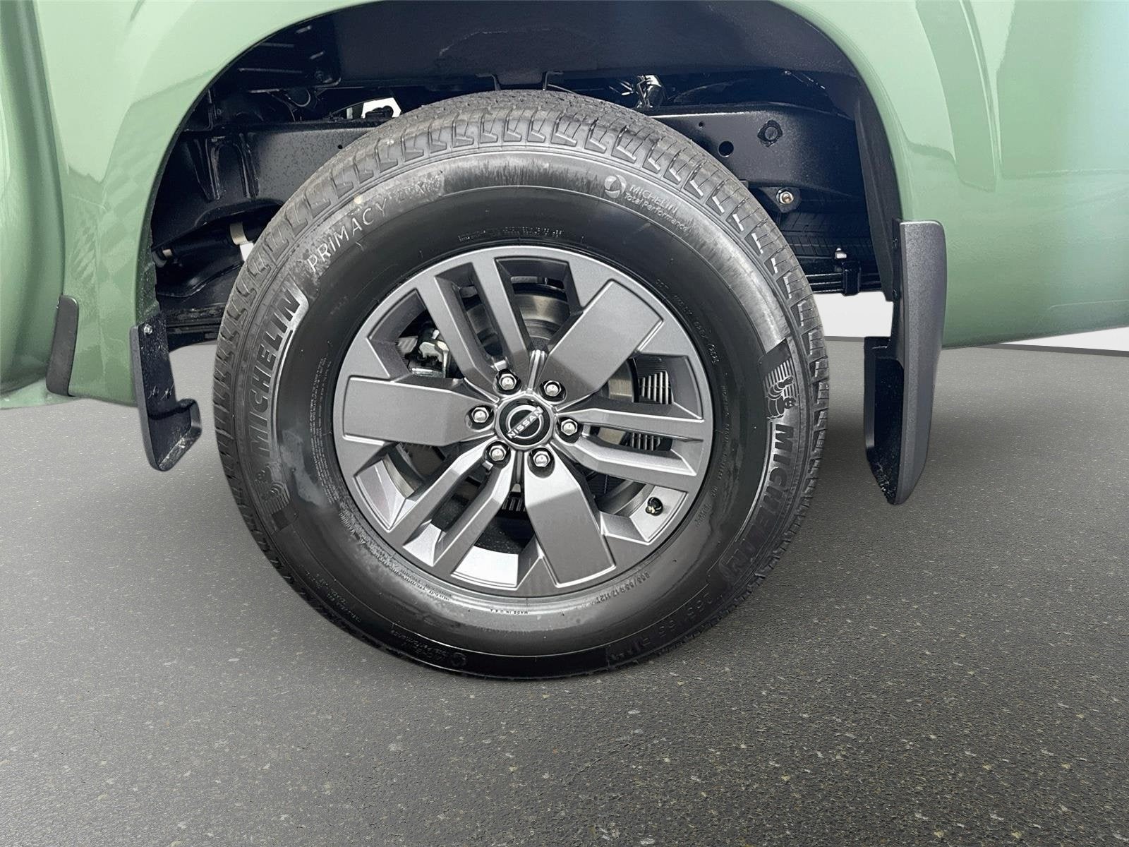 2027 Nissan Frontier SV