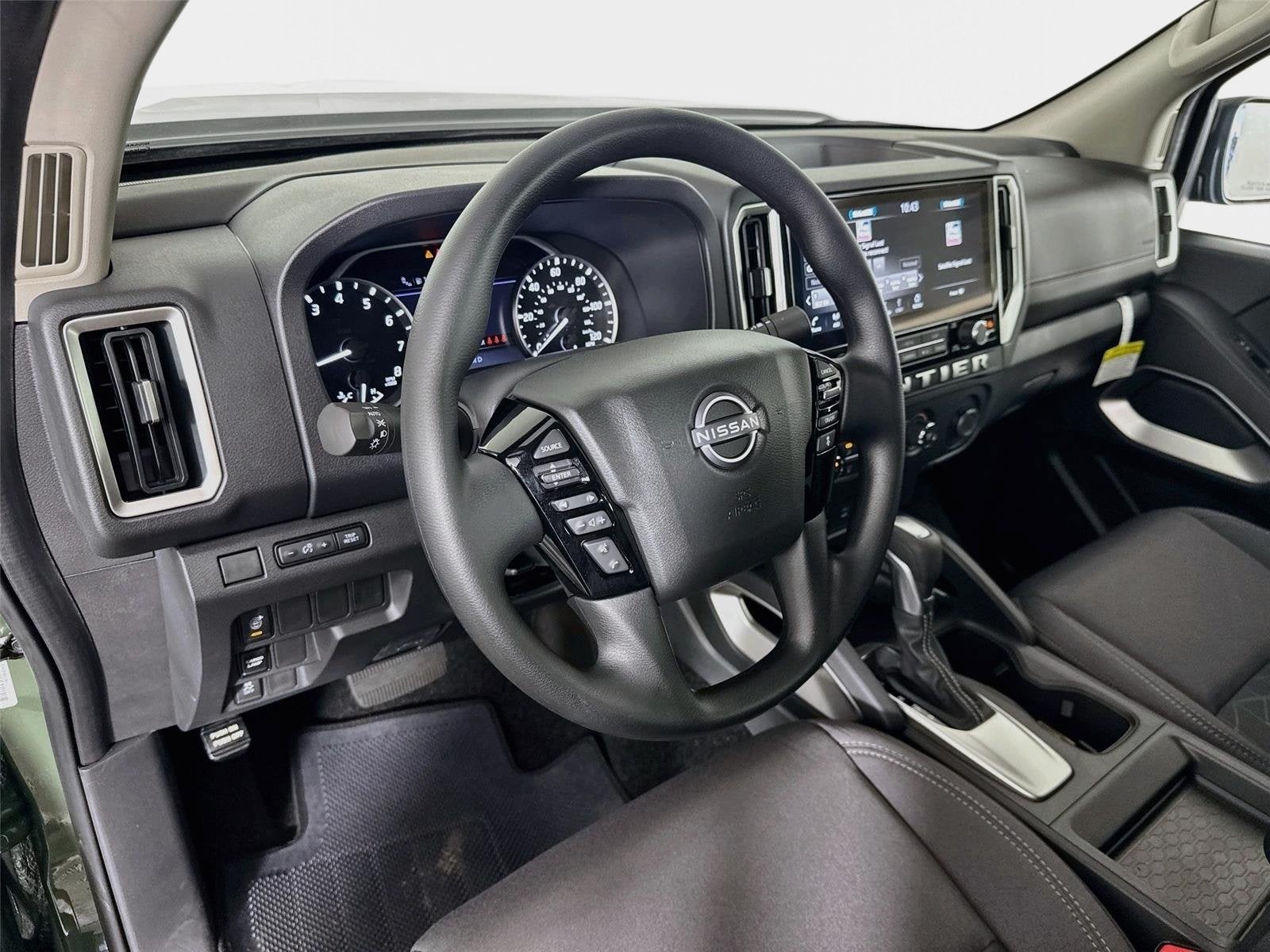 2027 Nissan Frontier SV