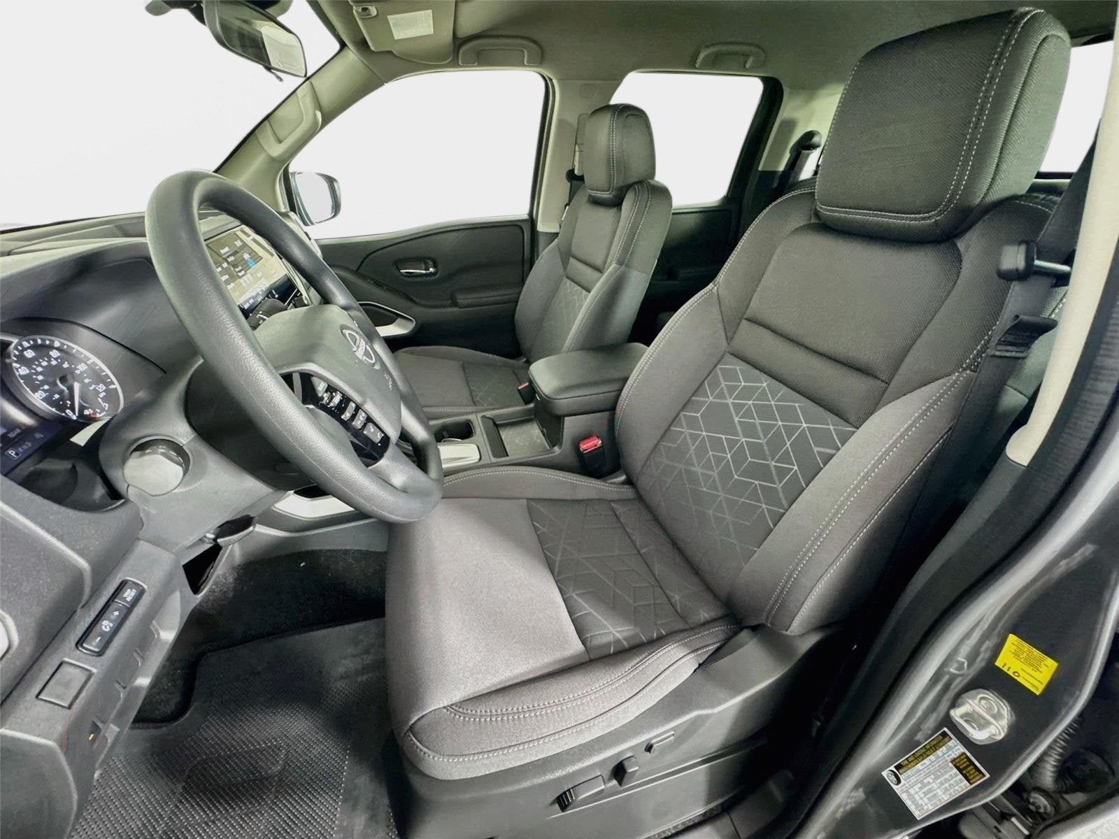 2027 Nissan Frontier SV