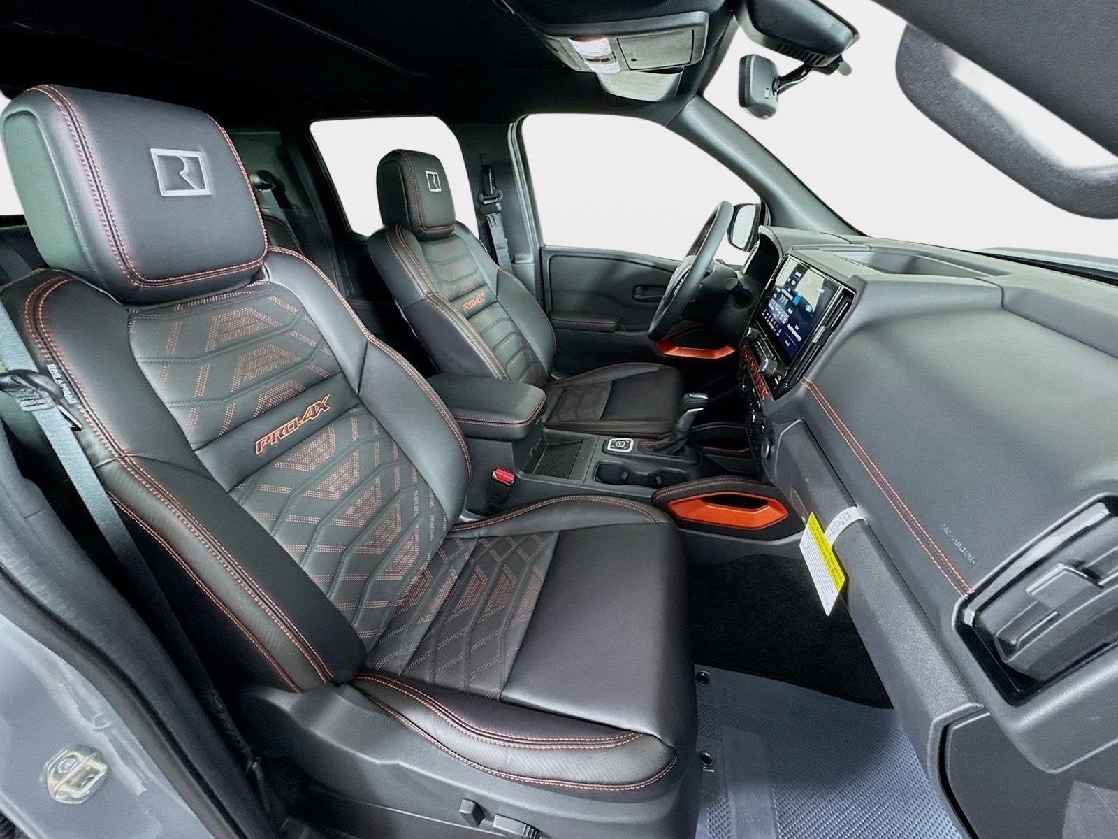 2026 Nissan Frontier PRO-4X w/R Package