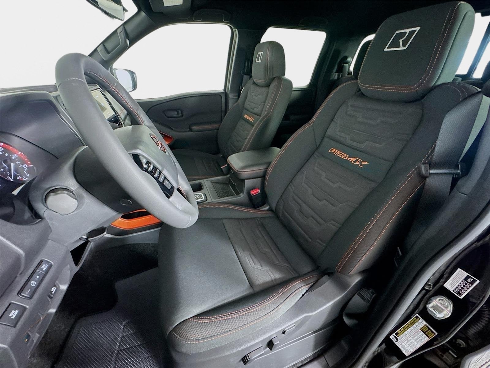 2026 Nissan Frontier PRO-4X w/R Package