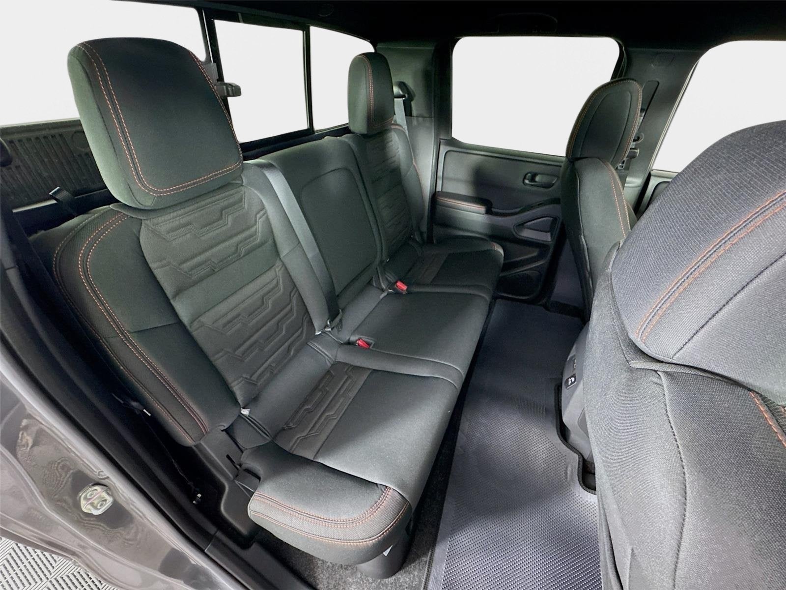 2026 Nissan Frontier PRO-4X w/R Package