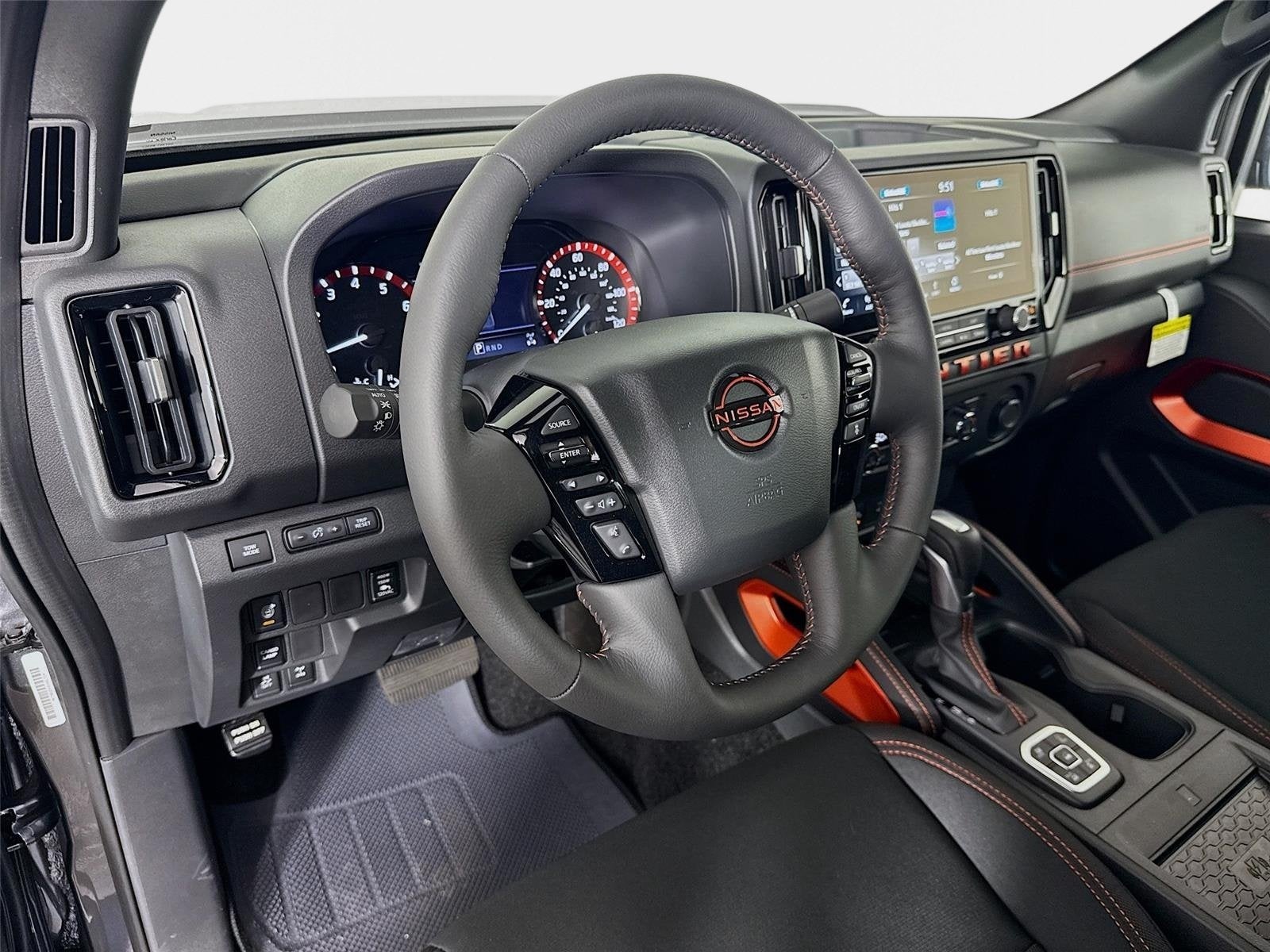 2026 Nissan Frontier PRO-4X w/R Package