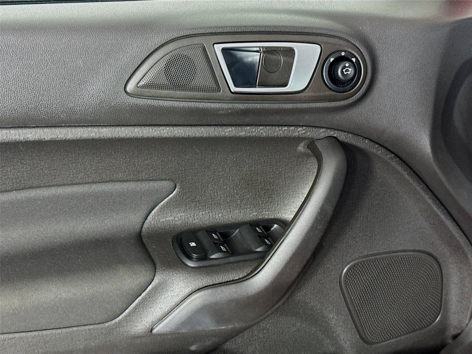 2014 Ford Fiesta SE