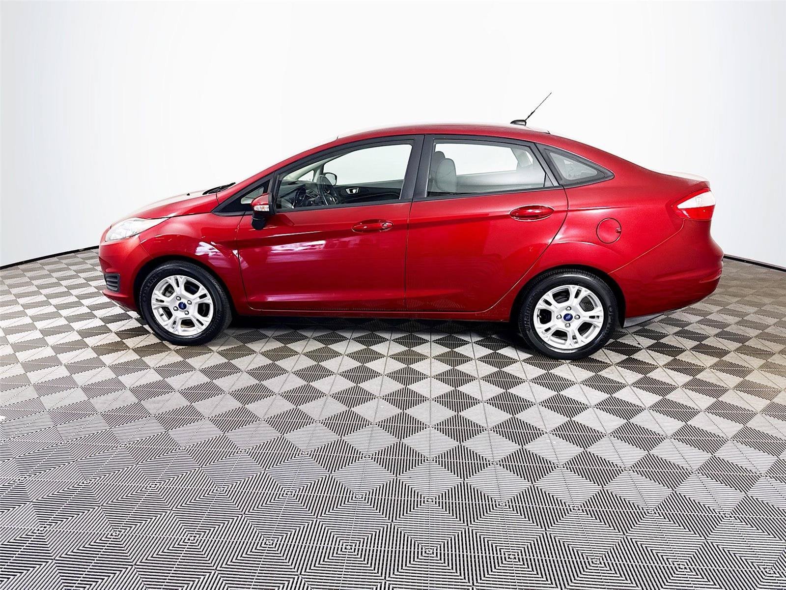 2014 Ford Fiesta SE