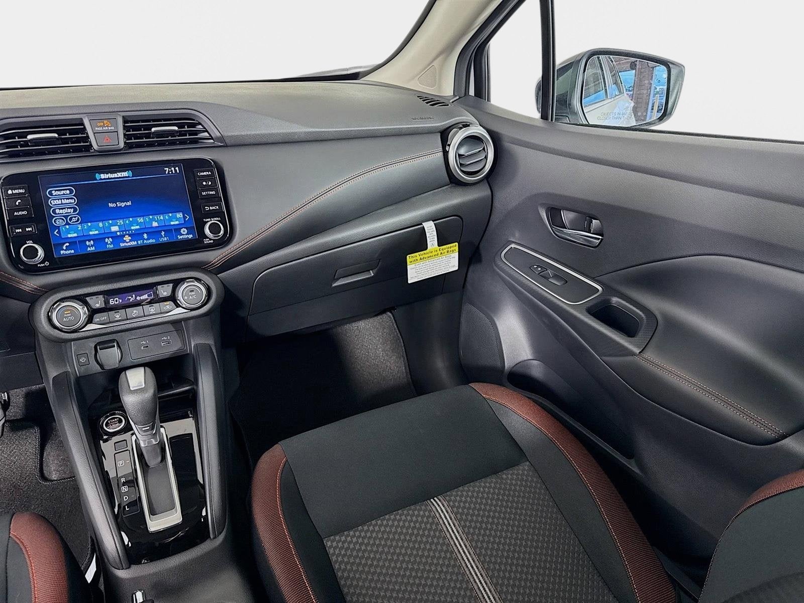 2025 Nissan Versa SR