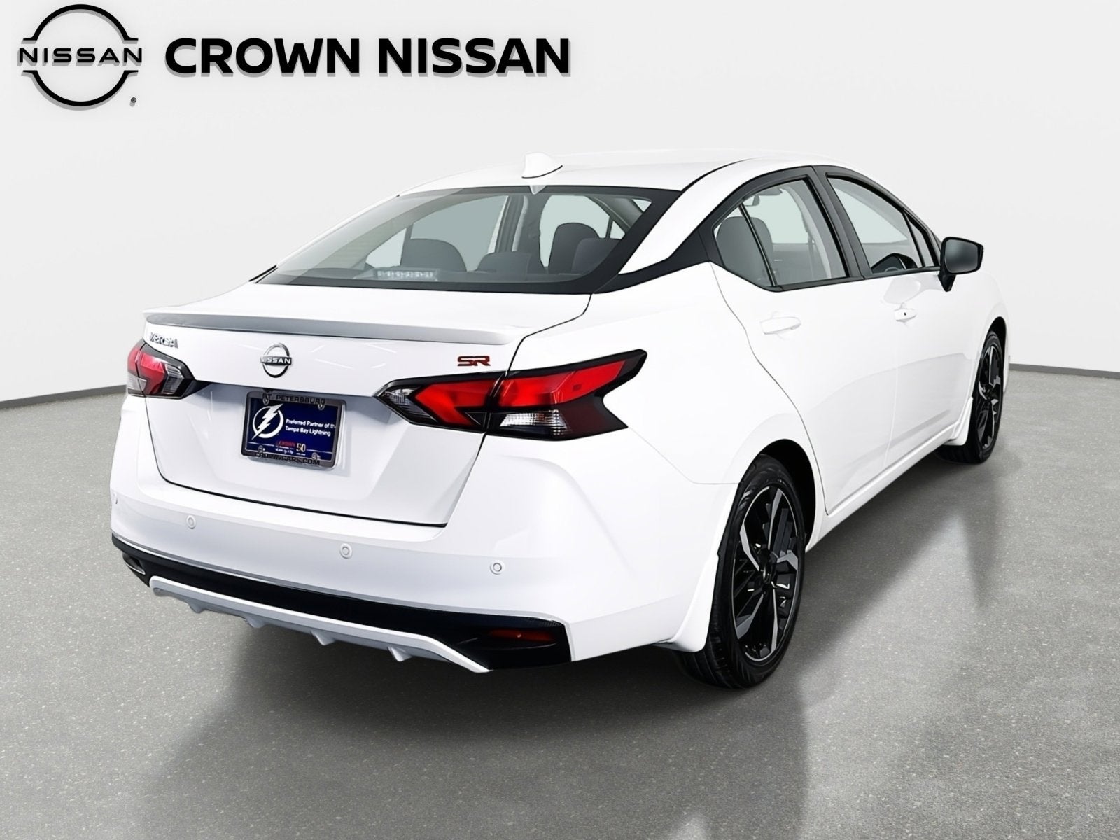 2025 Nissan Versa SR