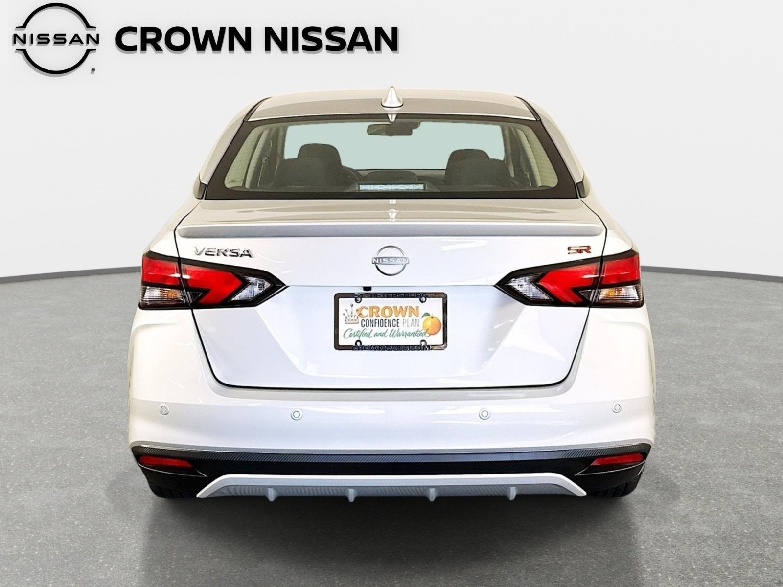 2025 Nissan Versa SR