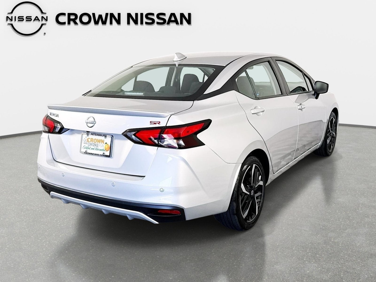 2025 Nissan Versa SR