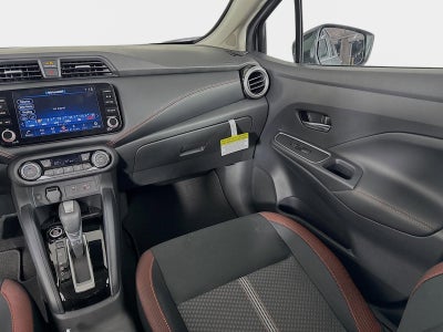 2025 Nissan Versa SR