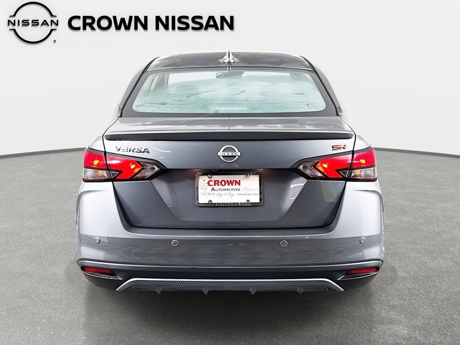 2025 Nissan Versa SR